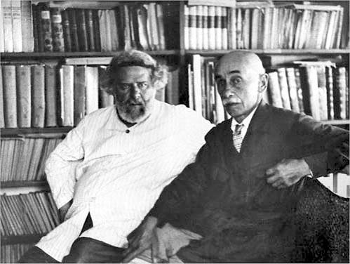 Волошин и Богаевский в мастерской писателя. Коктебель. 1930 г.